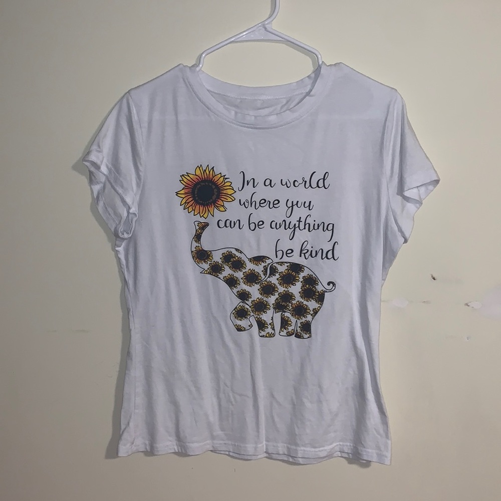 Sunflower elephant tee